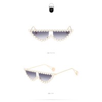 Newest 2020 Jewelry Vintage Designer Fashion Trendy Half Bling Diamond Rhinestone Shades Womens Sunglasses