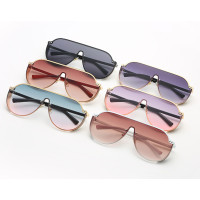 2024 New Fashion Luxury Women Rhinestone Flat Top UV400 Oversized Shield Style Sunglasses