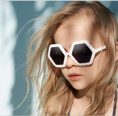 2024 wholesale low price hexagon hight quality trending kids sunglasses