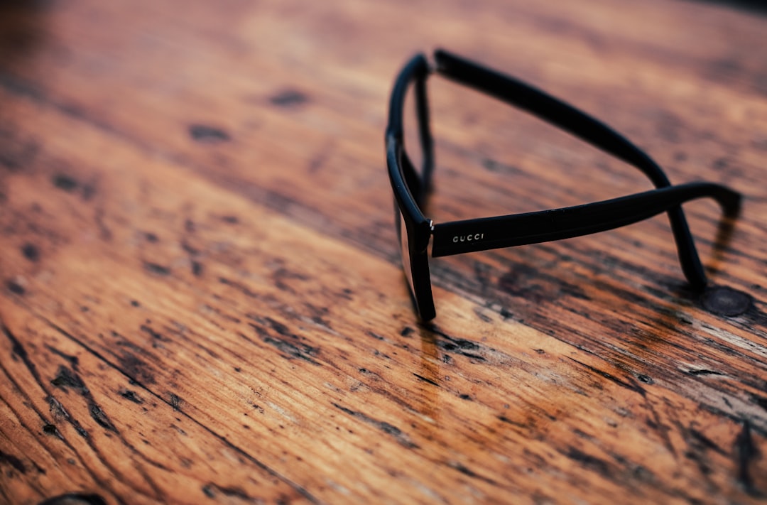 Minimalist Metal Eyewear